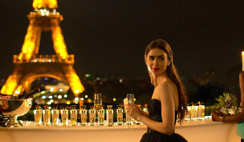 what to watch on netflix if you like emily in paris